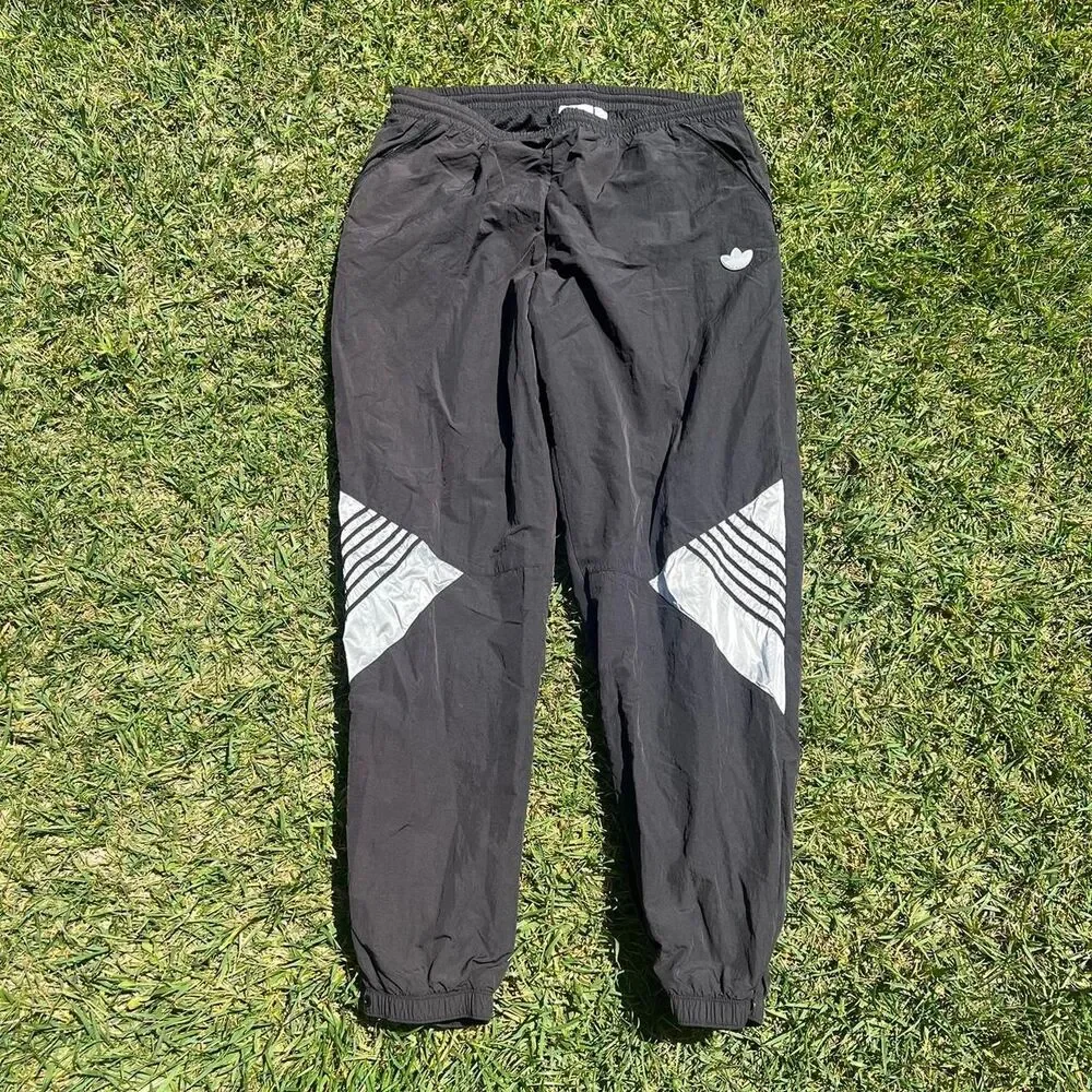 Adidas y2k sweatpants mens size XL designed